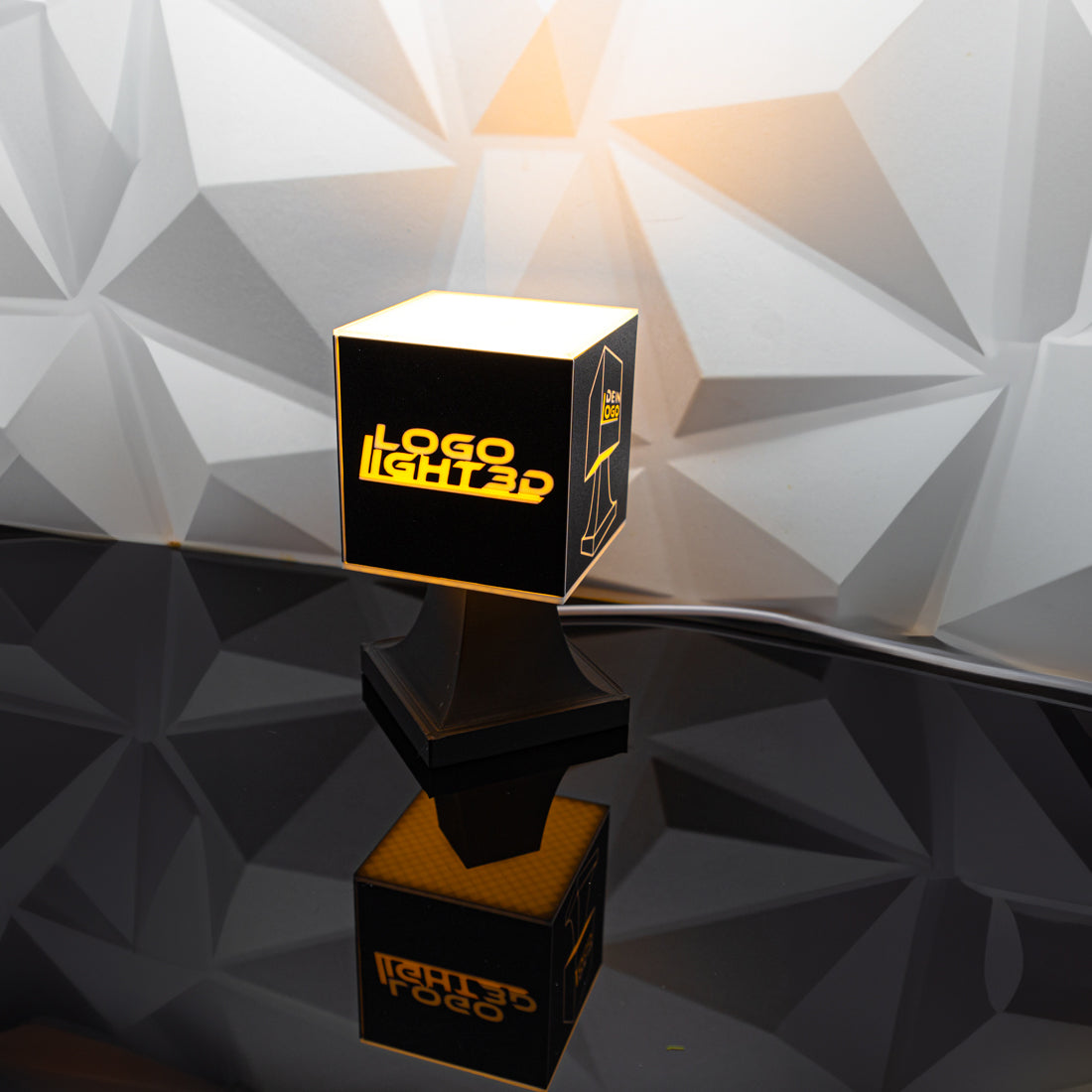 Individuelle Design - Logolight3D-lampe